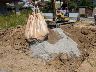 地盤改良材の撹拌