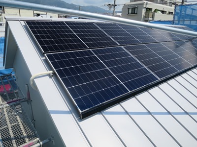 太陽光発電パネルの施工